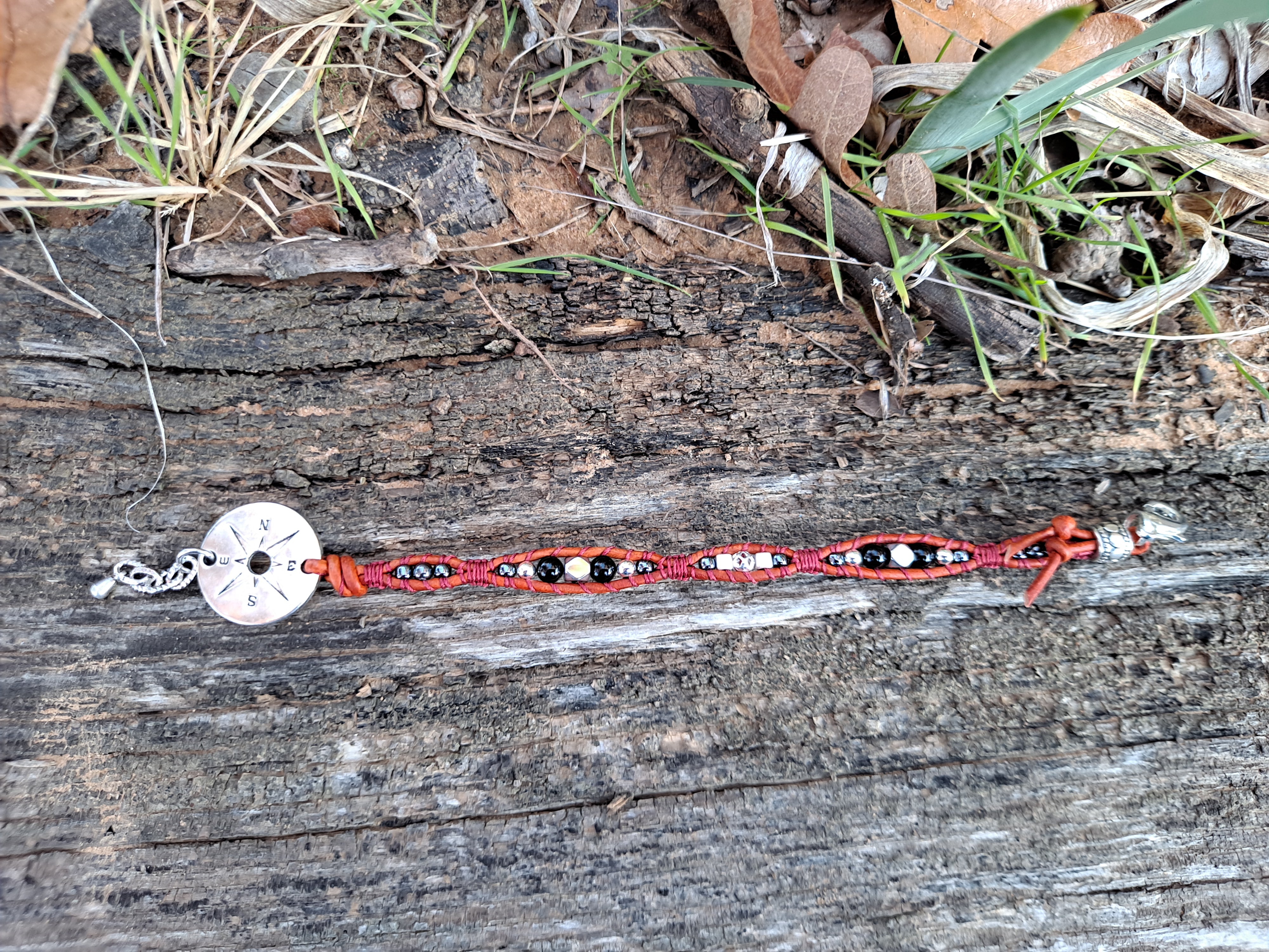 Bracelet Handmade, Single Wrap Leather Bracelet, Glass Beads (E36)