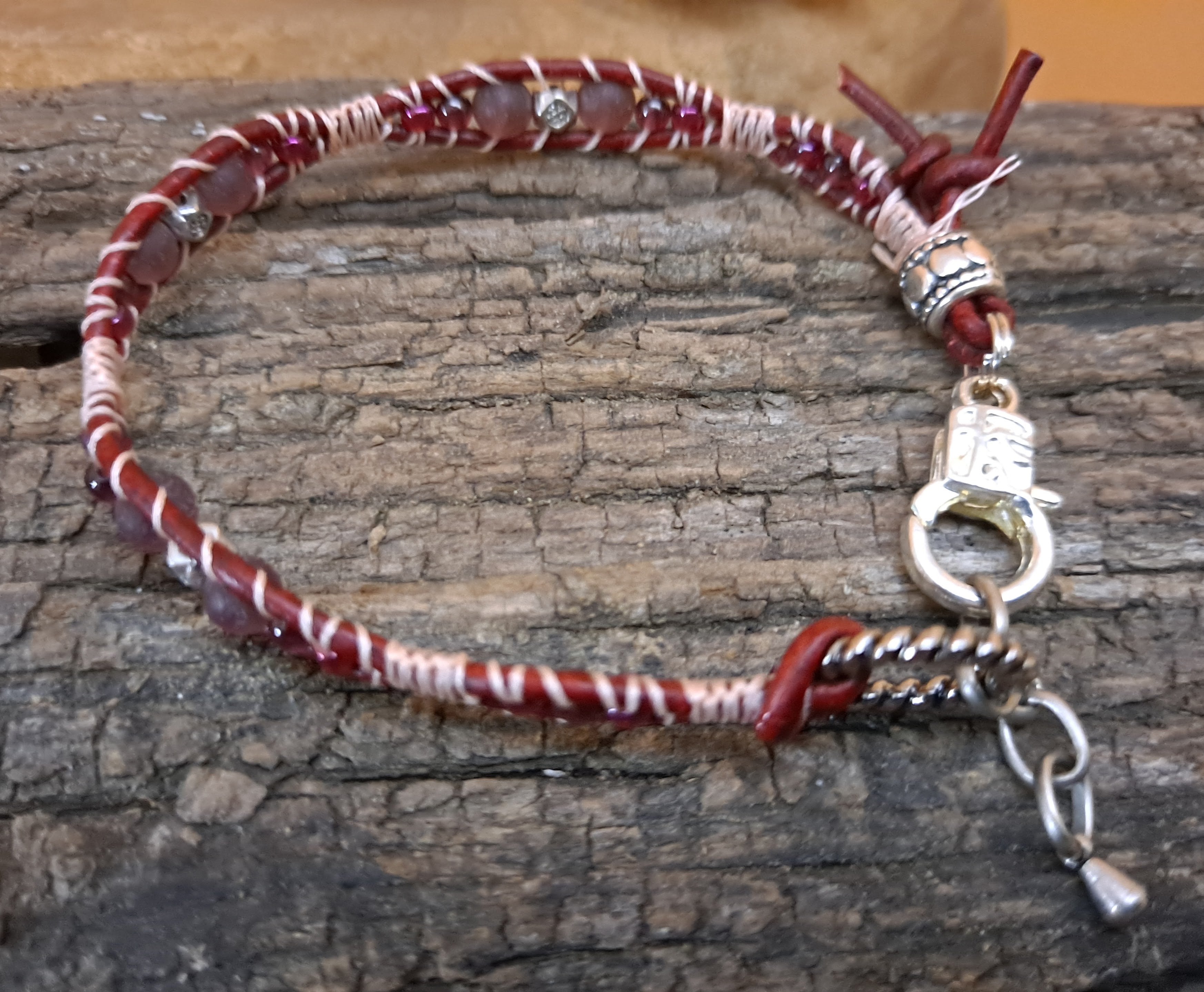 Bracelet Handmade, Single Wrap Leather Bracelet, Glass Beads (J82)