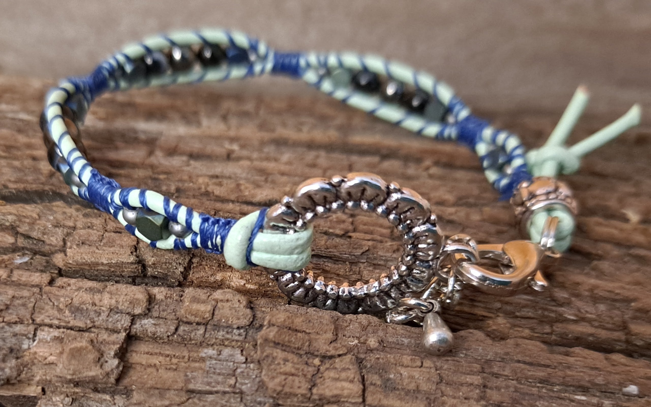Bracelet Handmade, Single Wrap Leather Bracelet, Sardonyx Beads (J80)