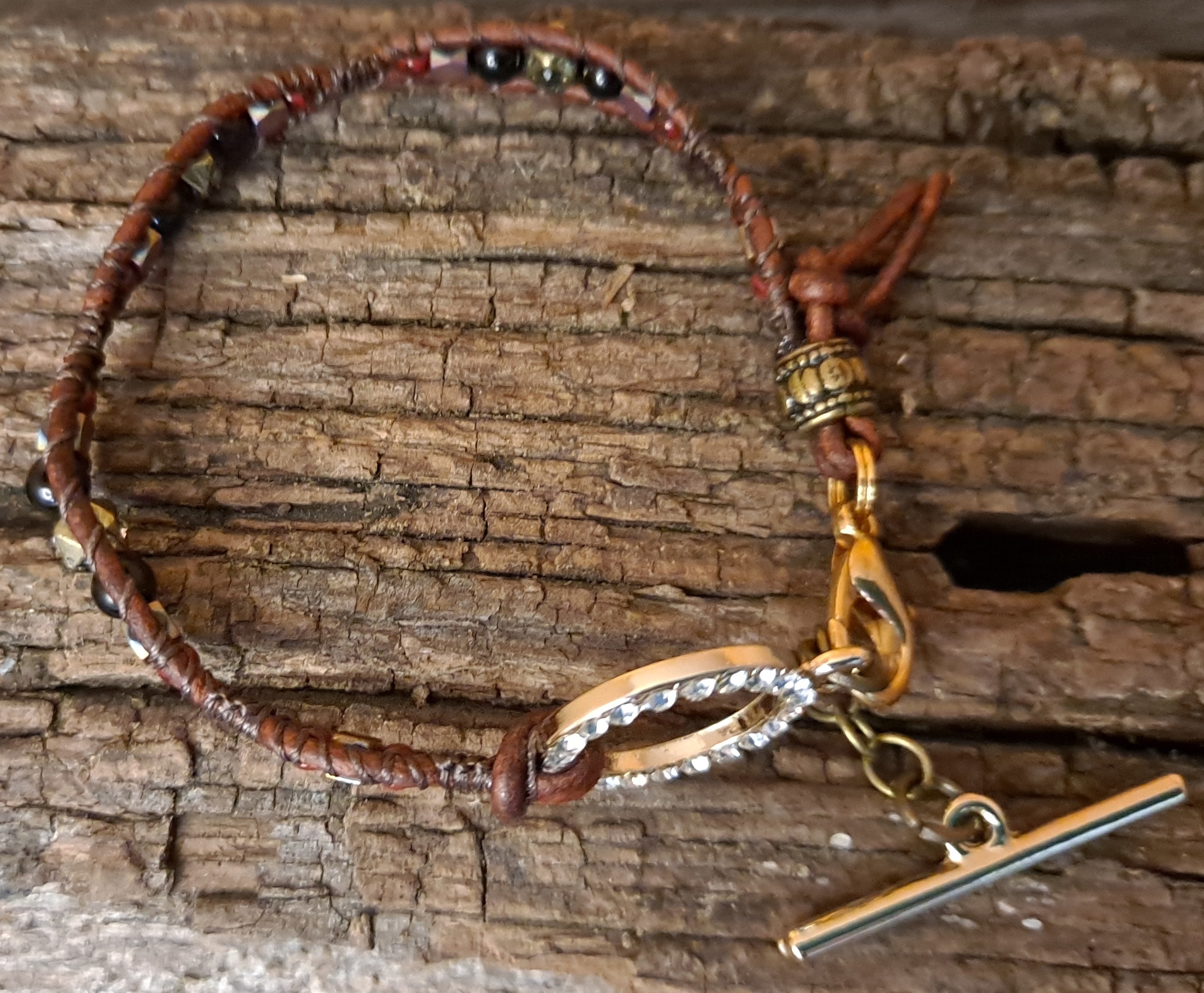 Bracelet Handmade, Single Wrap Leather Bracelet, Glass Beads (E25)