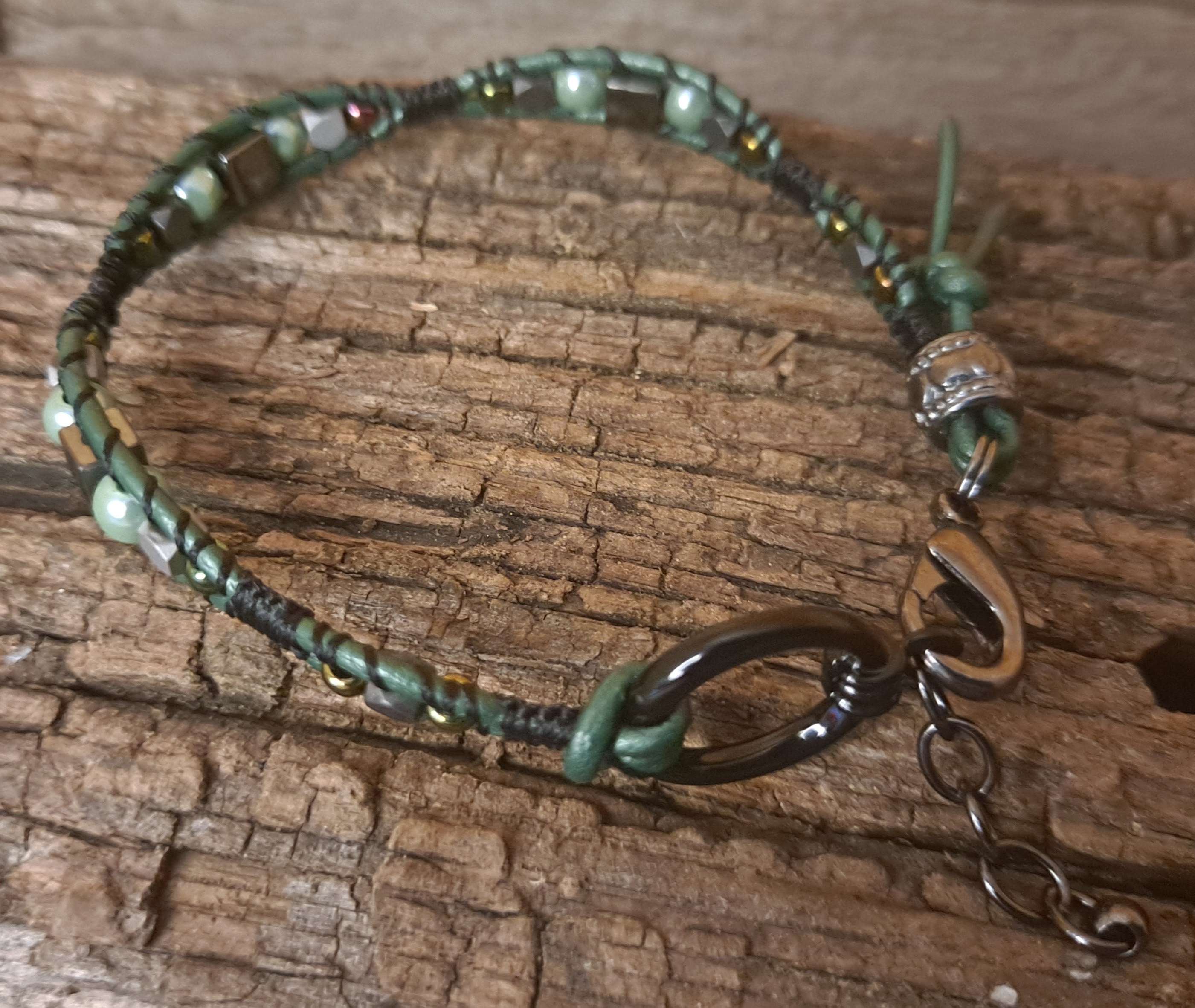 Bracelet Handmade, Single Wrap Leather Bracelet, Pearl Beads (G12)