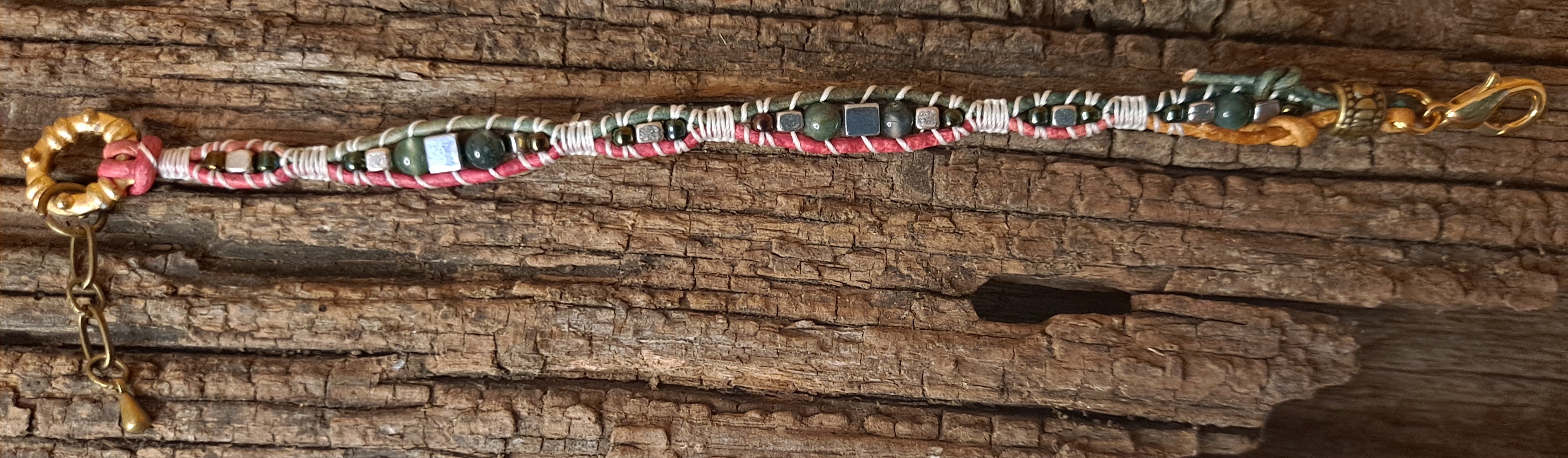 Bracelet Handmade, Single Wrap Leather Bracelet, Quartz Beads (G08)