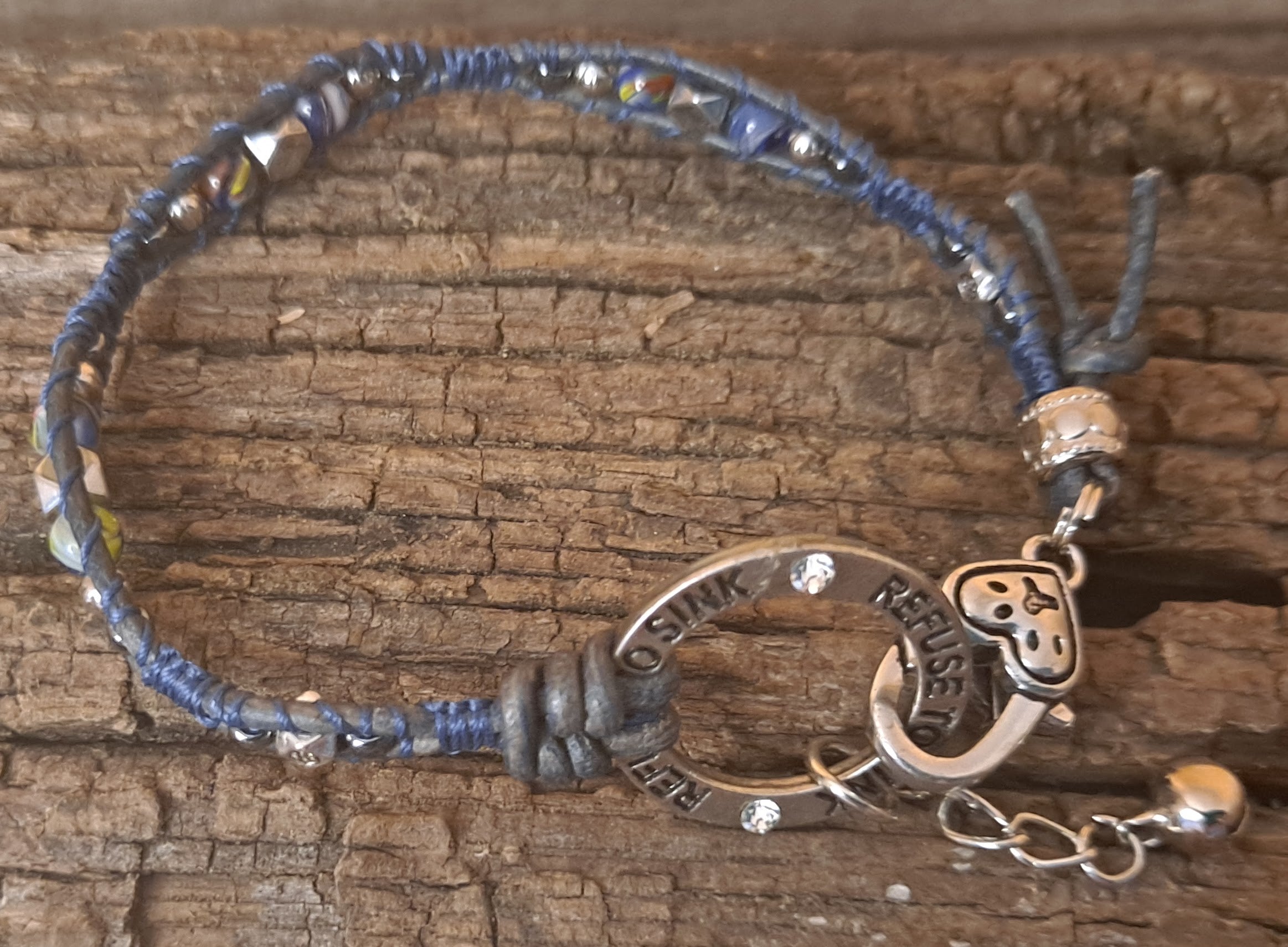 Bracelet Handmade, Single Wrap Leather Bracelet, Glass Beads (EM57)