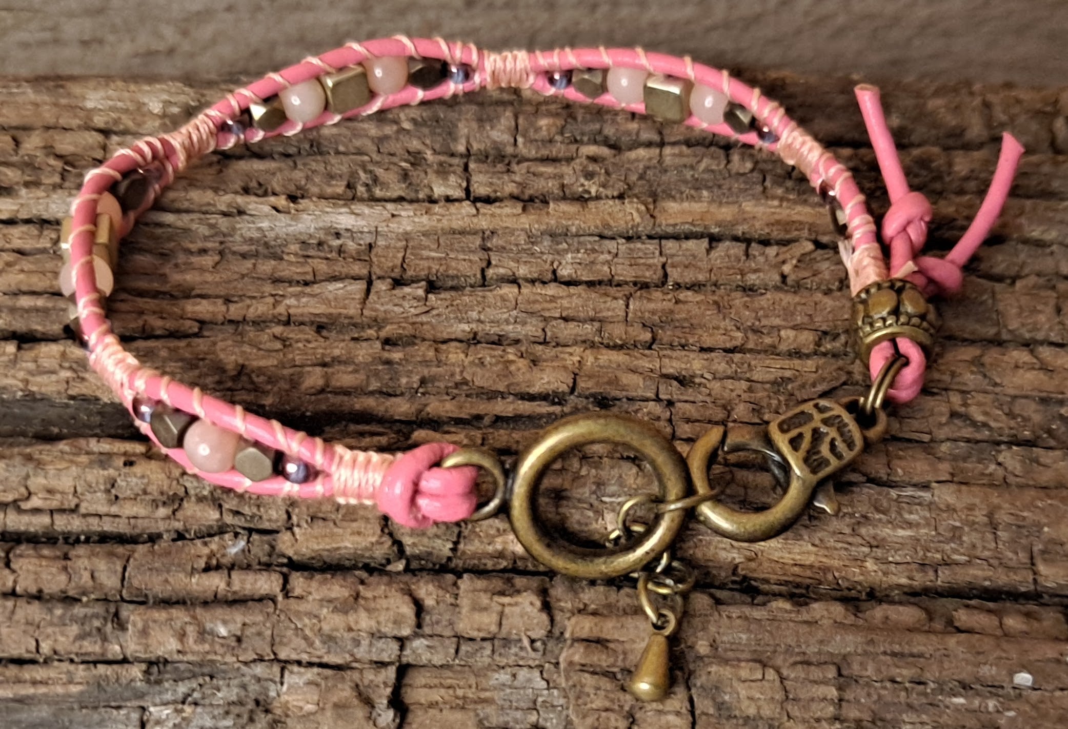 Bracelet Handmade, Single Wrap Leather Bracelet, Opal Beads (G6)