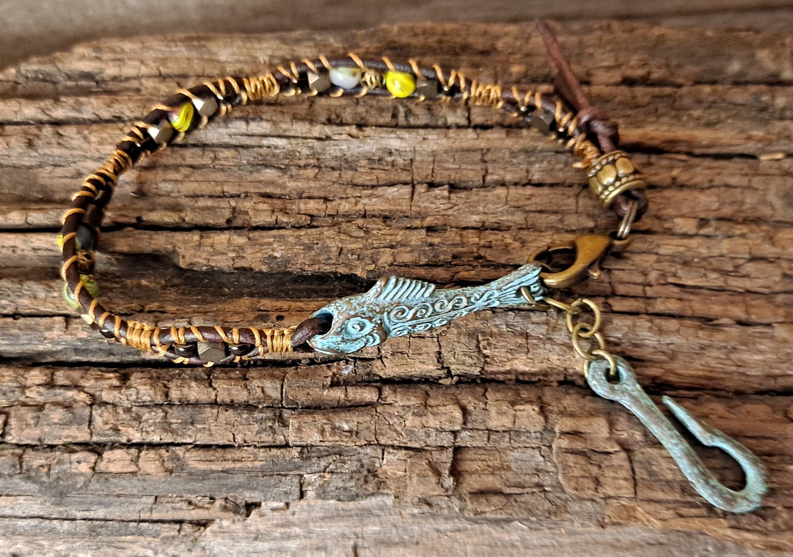 Bracelet Handmade, Single Wrap Leather Bracelet, Glass Beads (J56)