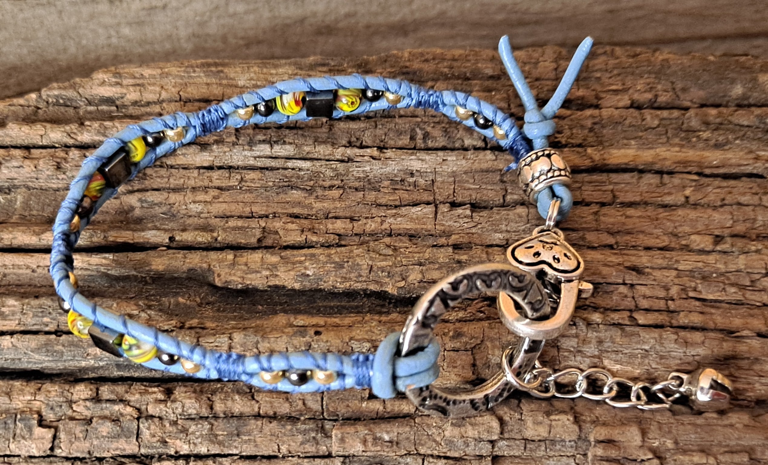 Bracelet Handmade, Single Wrap Leather Bracelet, Glass Beads (J55)