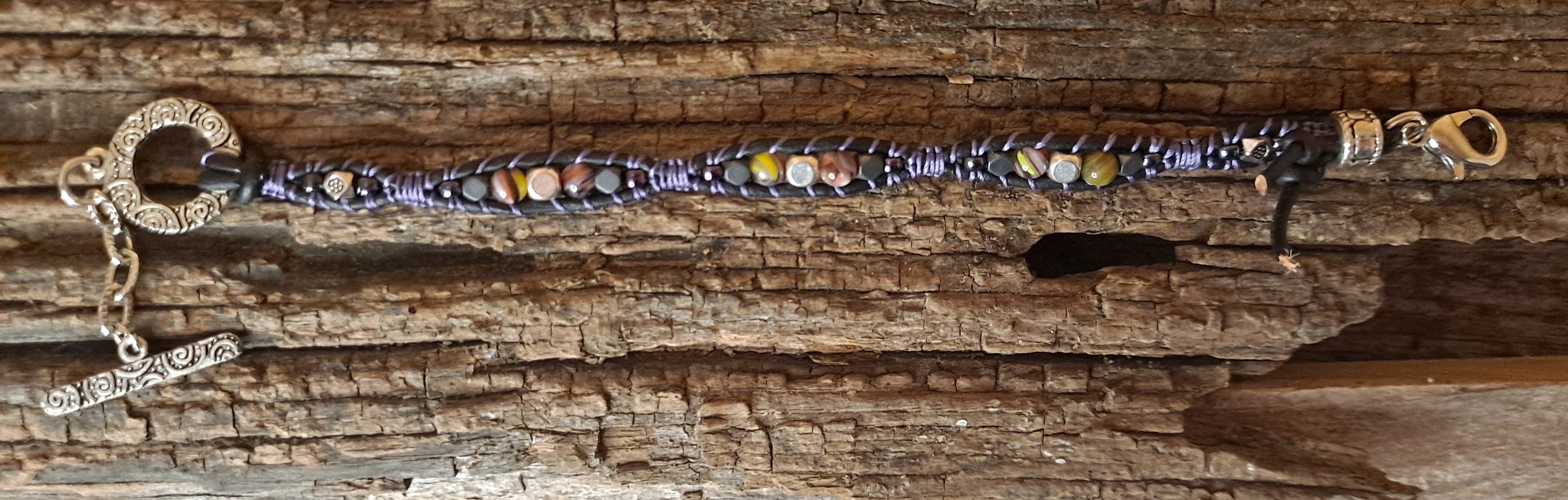 Bracelet Handmade, Single Wrap Leather Bracelet, Glass Beads (C49)