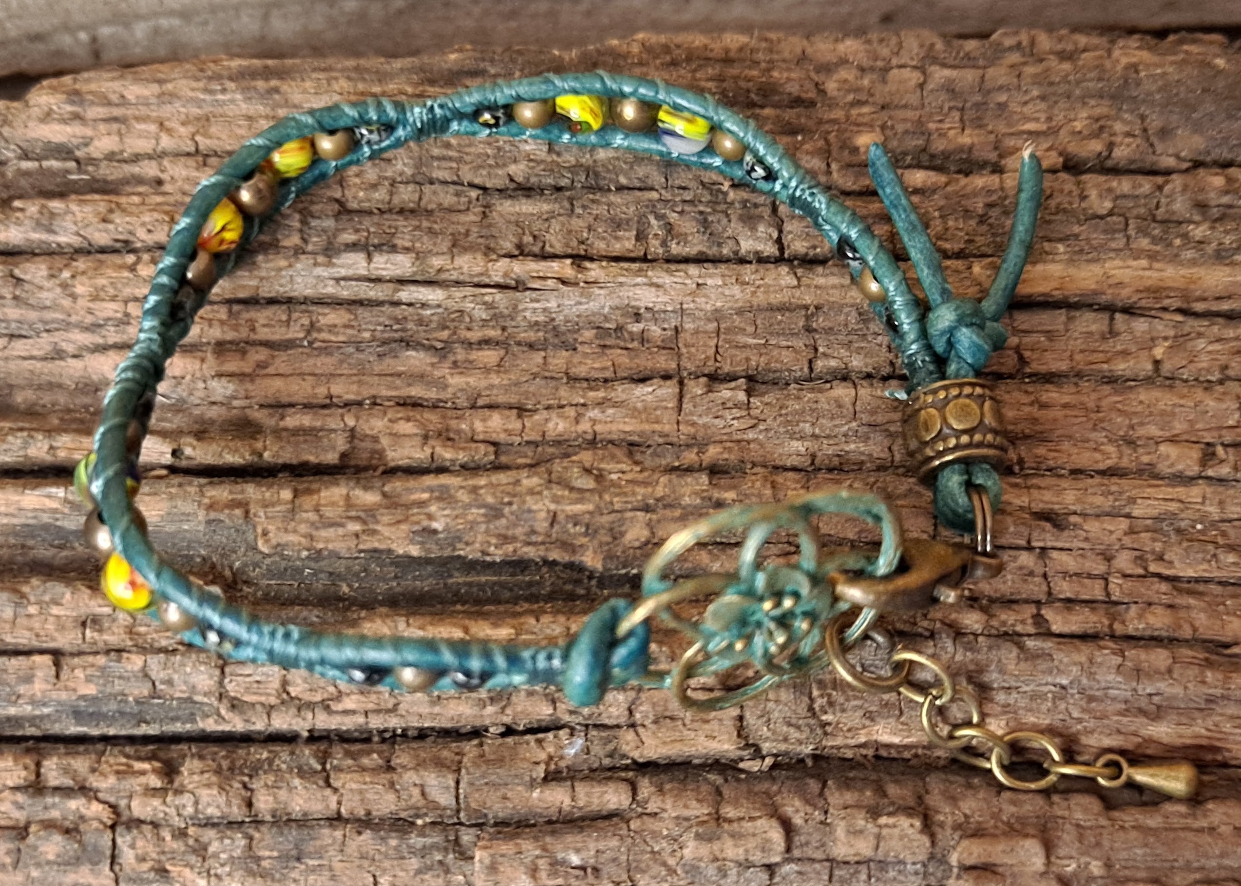 Bracelet Handmade, Single Wrap Leather Bracelet, Glass Beads (J60)
