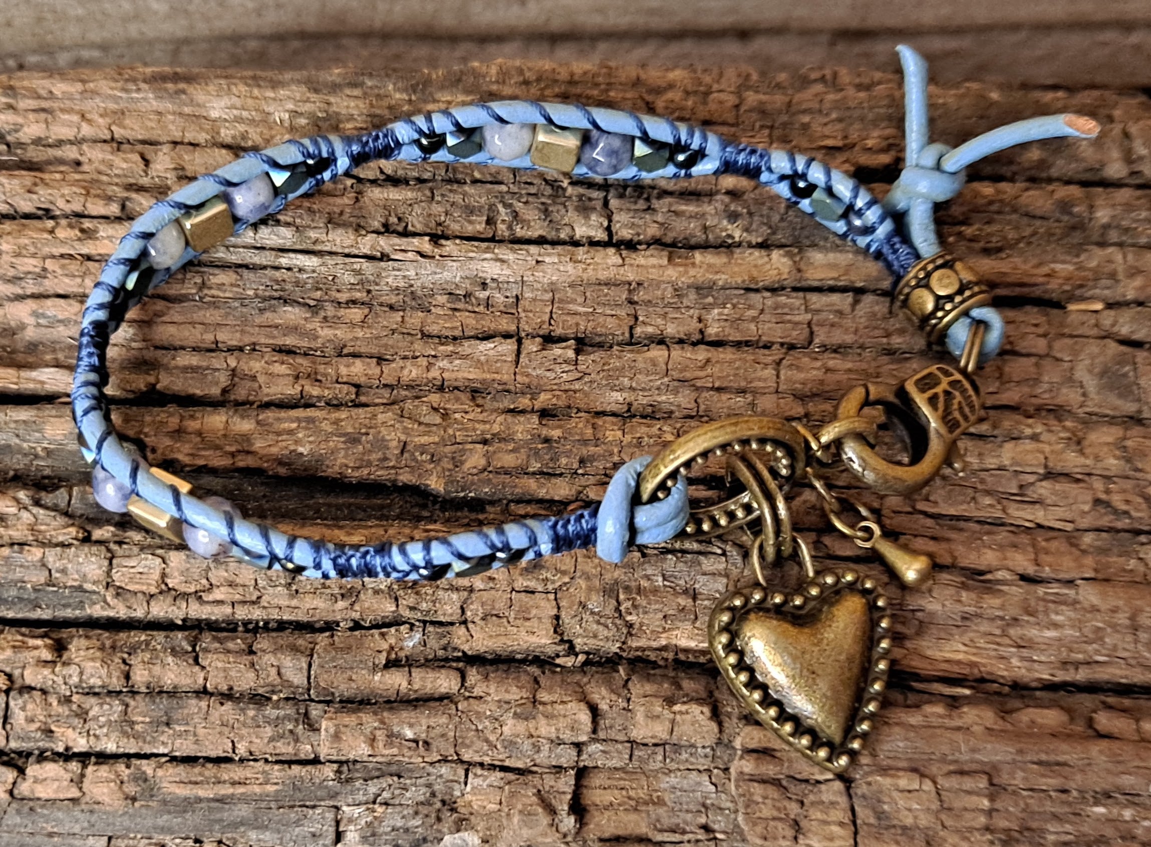 Bracelet Handmade, Single Wrap Leather Bracelet, Sodalite Beads (J85)