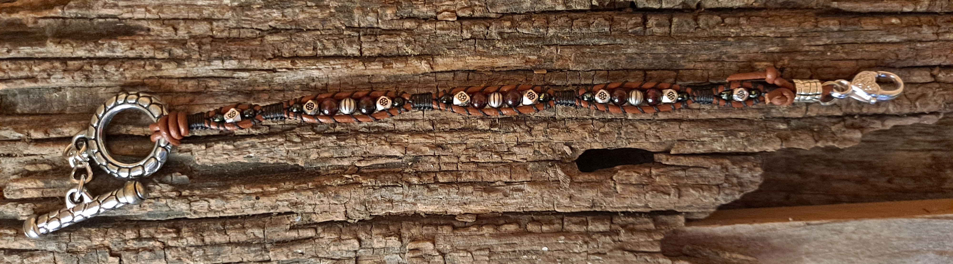 Bracelet Handmade, Single Wrap Leather Bracelet, Rhodolite Beads (EM59)