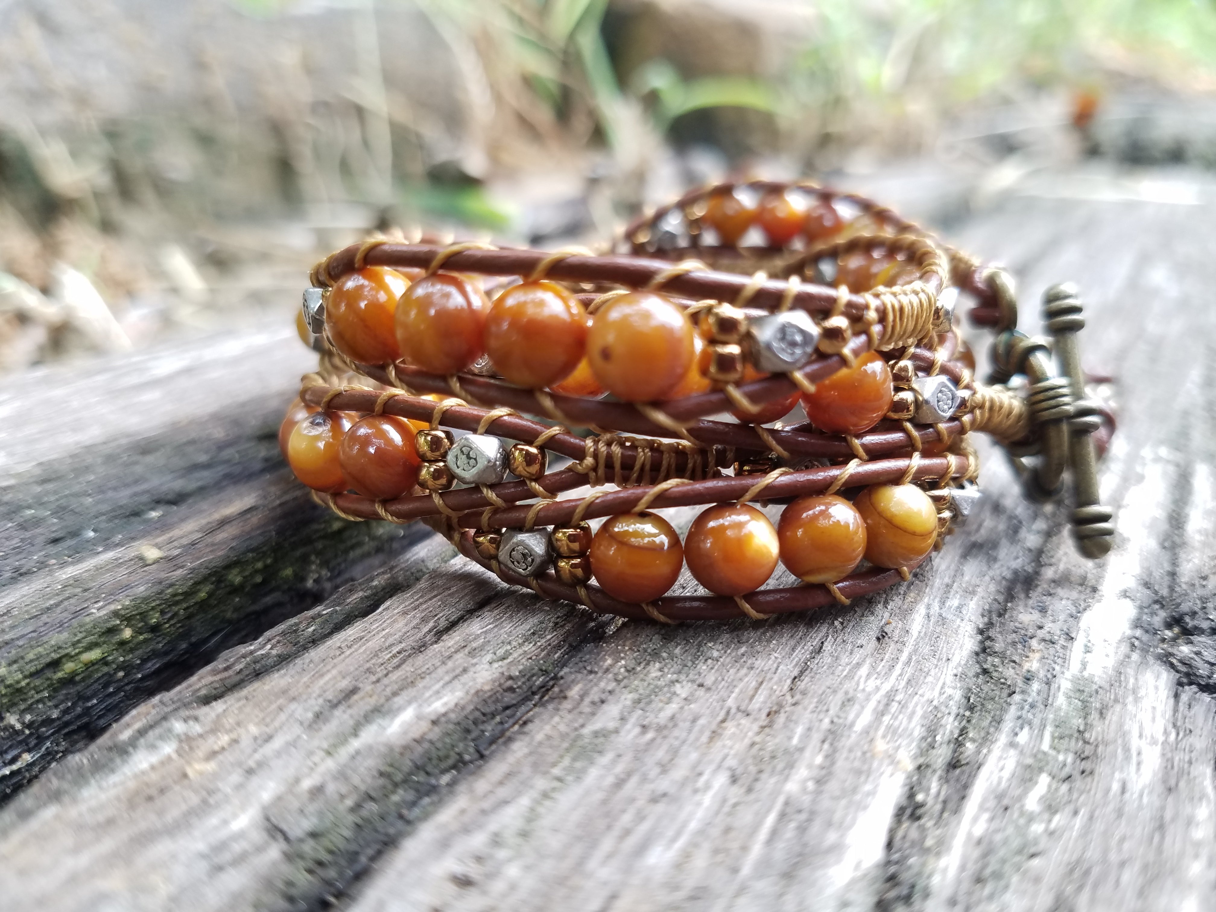 Bracelet Handmade, 4-Wrap Leather Bracelet, Rivershell Beads (G31a)