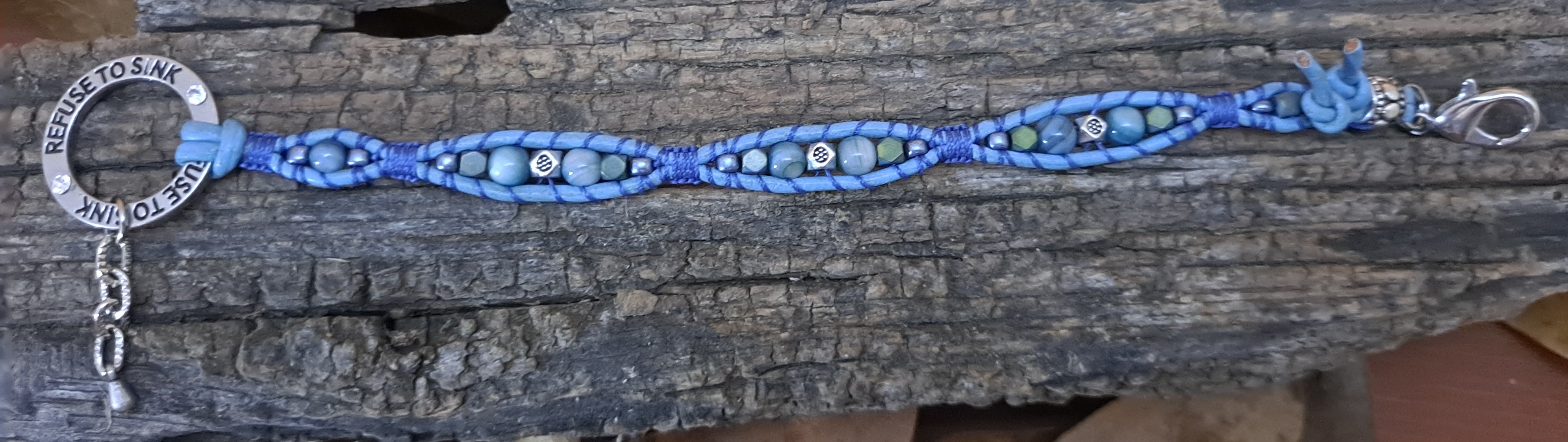 Bracelet Handmade, Single Wrap Leather Bracelet, Rivershell Beads (J87)