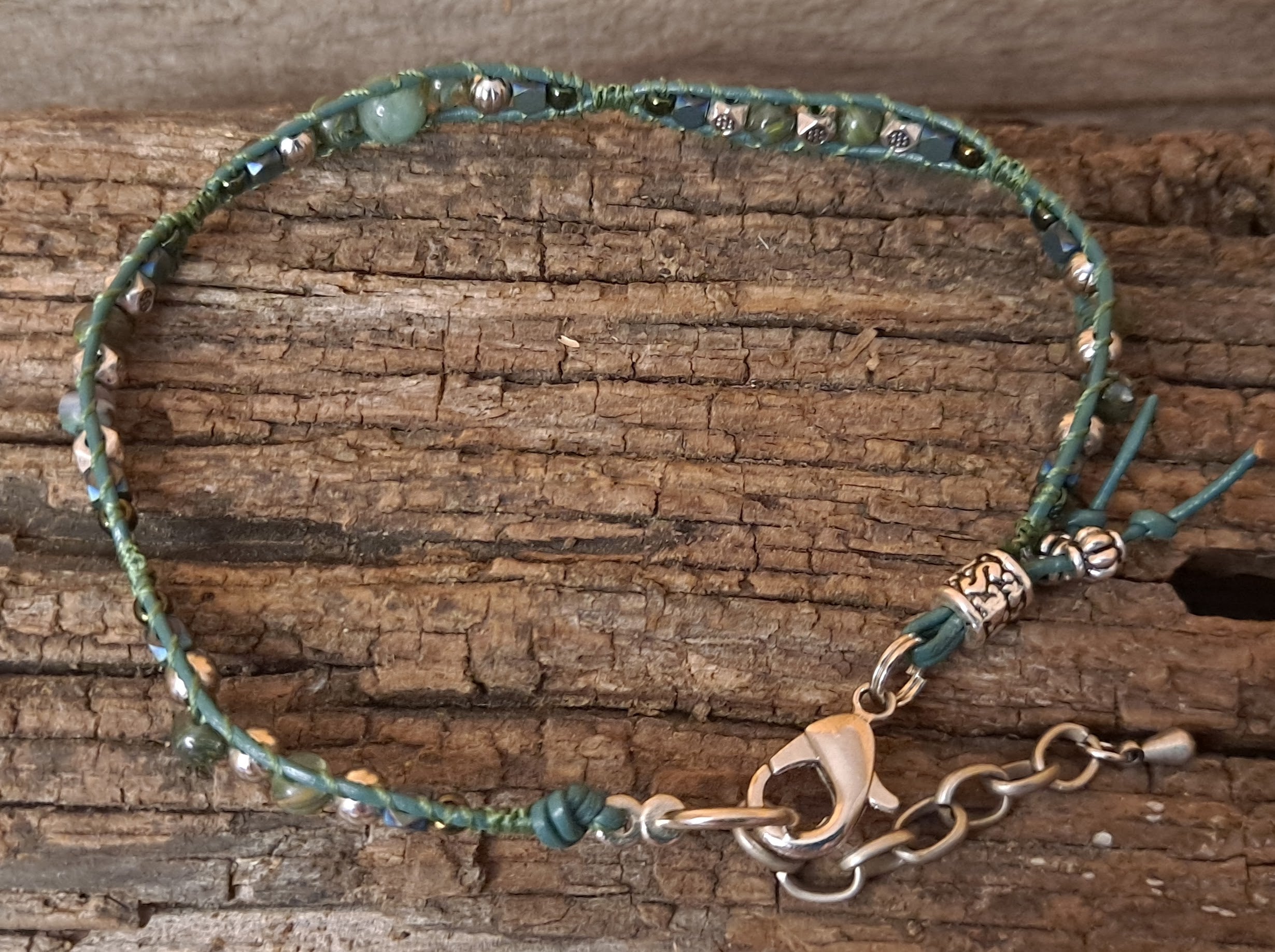 Anklet Handmade, Single Wrap Leather Anklet, Glass Beads (J34)