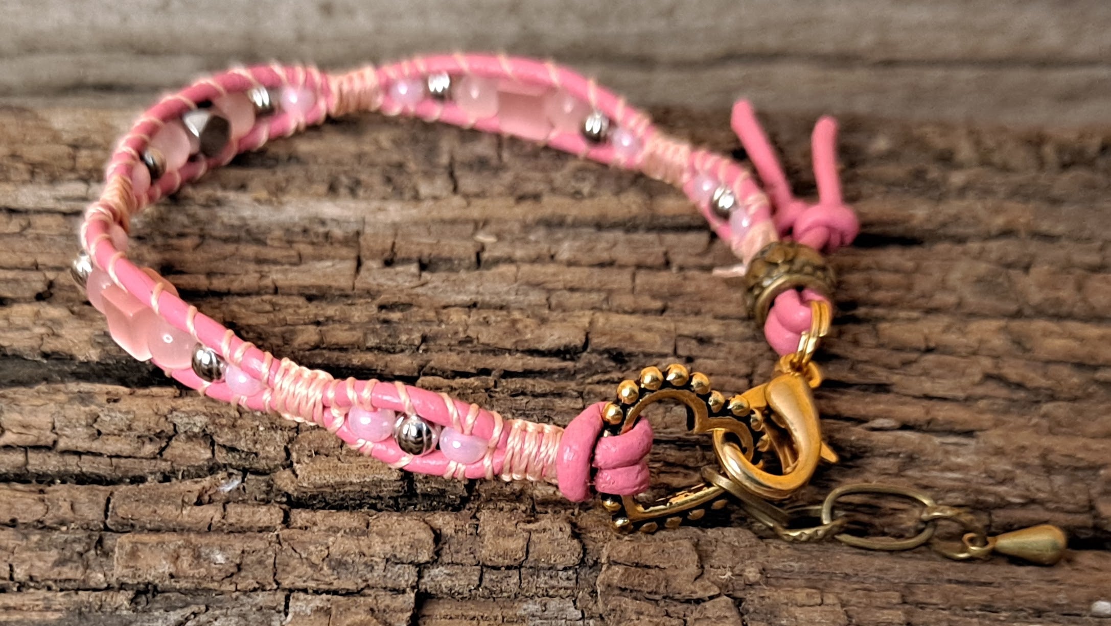 Bracelet Handmade, Single Wrap Leather Bracelet, Glass Beads (G18)