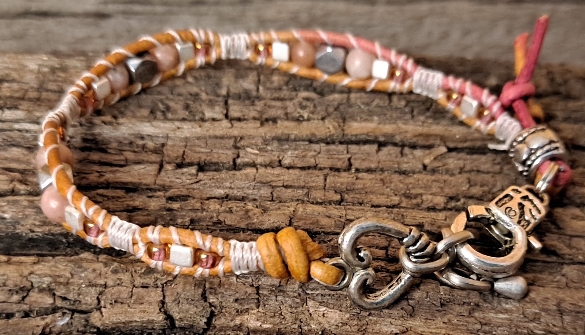 Bracelet Handmade, Single Wrap Leather Bracelet, Agate Beads (J78)
