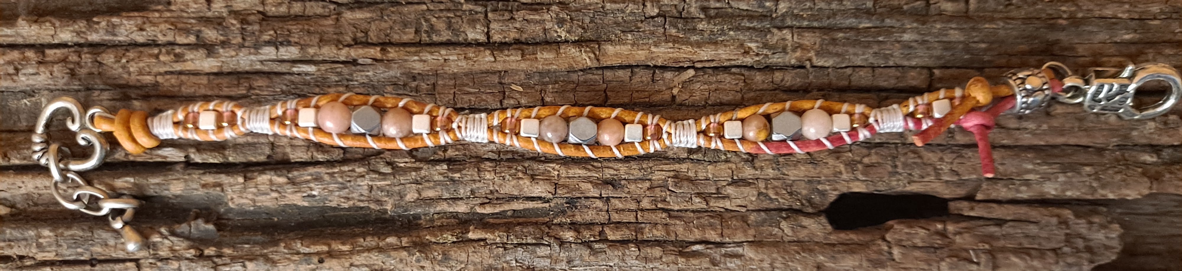 Bracelet Handmade, Single Wrap Leather Bracelet, Agate Beads (J78)