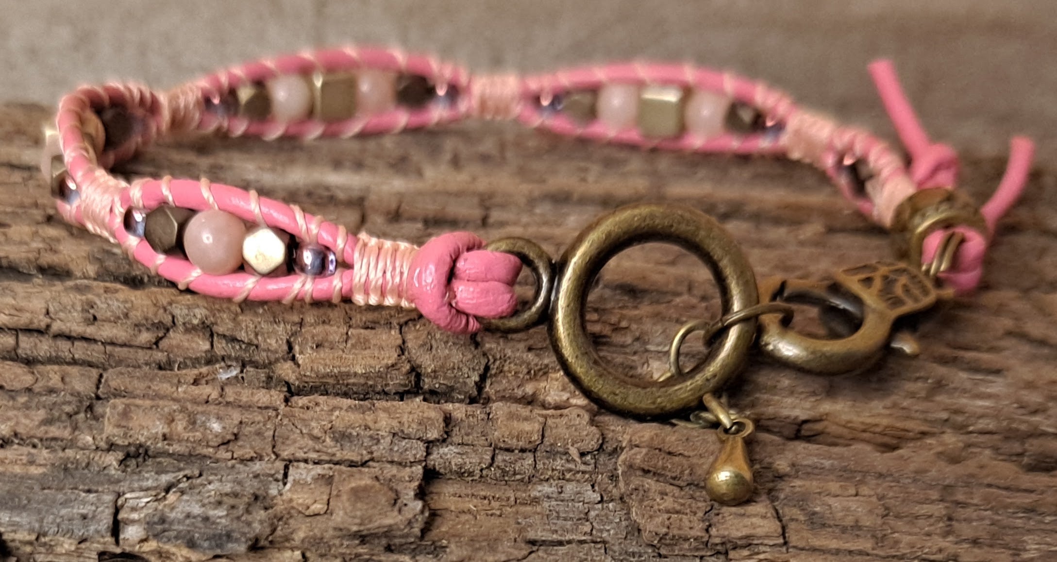 Bracelet Handmade, Single Wrap Leather Bracelet, Opal Beads (G6)