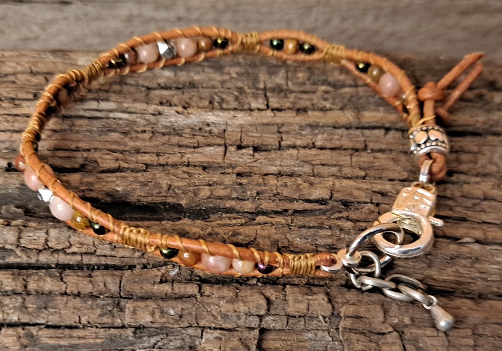 Bracelet Handmade, Single Wrap Leather Bracelet, Agate Beads (G15)