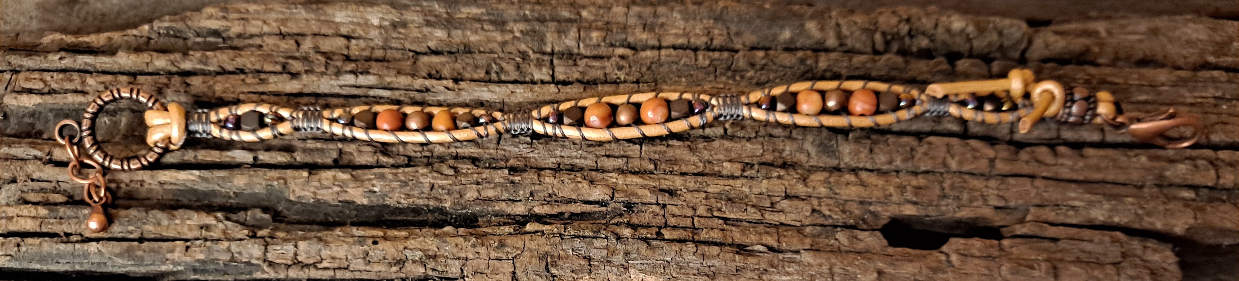 Bracelet Handmade, Single Wrap Leather Bracelet, Malachite Beads (J99)