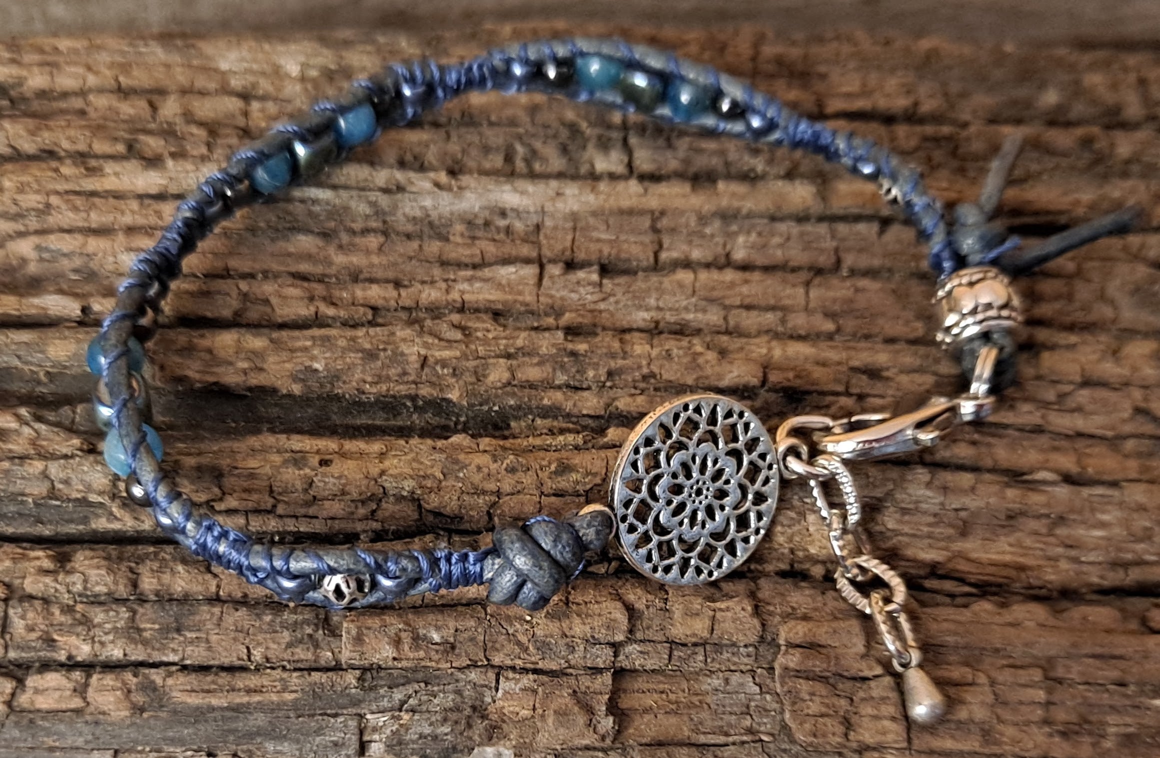 Bracelet Handmade, Single Wrap Leather Bracelet, Apatite Beads (E34)
