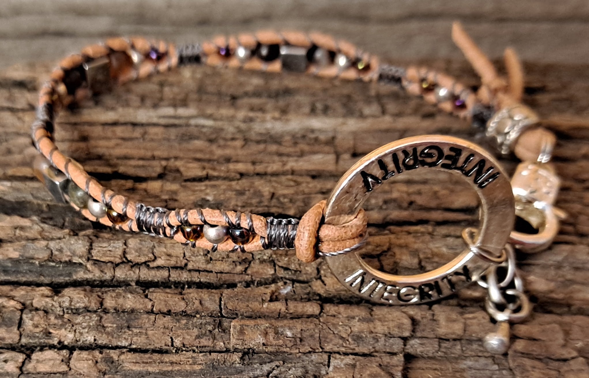 Bracelet Handmade, Single Wrap Leather Bracelet, Agate Beads (J73)