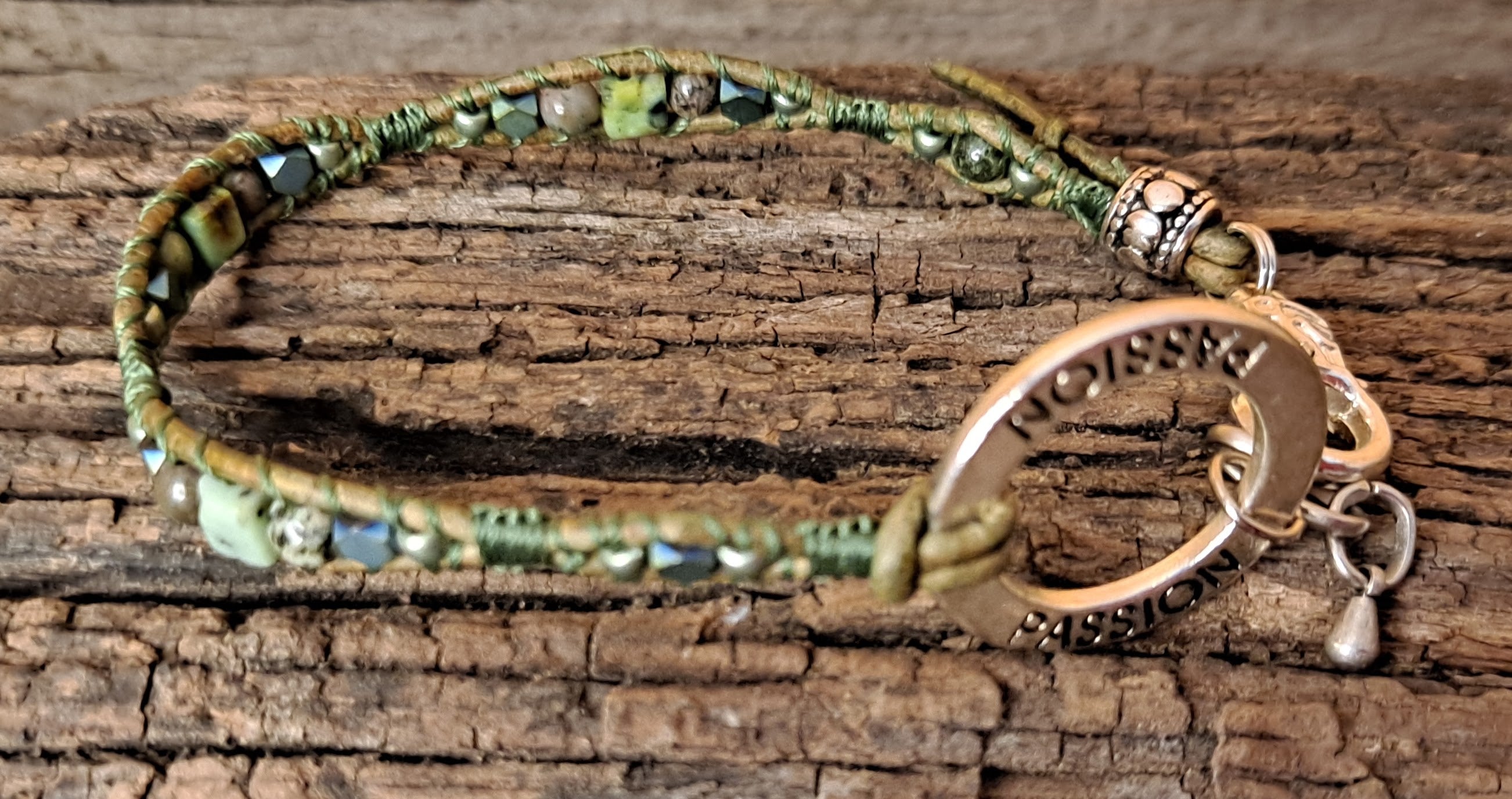 Bracelet Handmade, Single Wrap Leather Bracelet, Glass Beads (J88)
