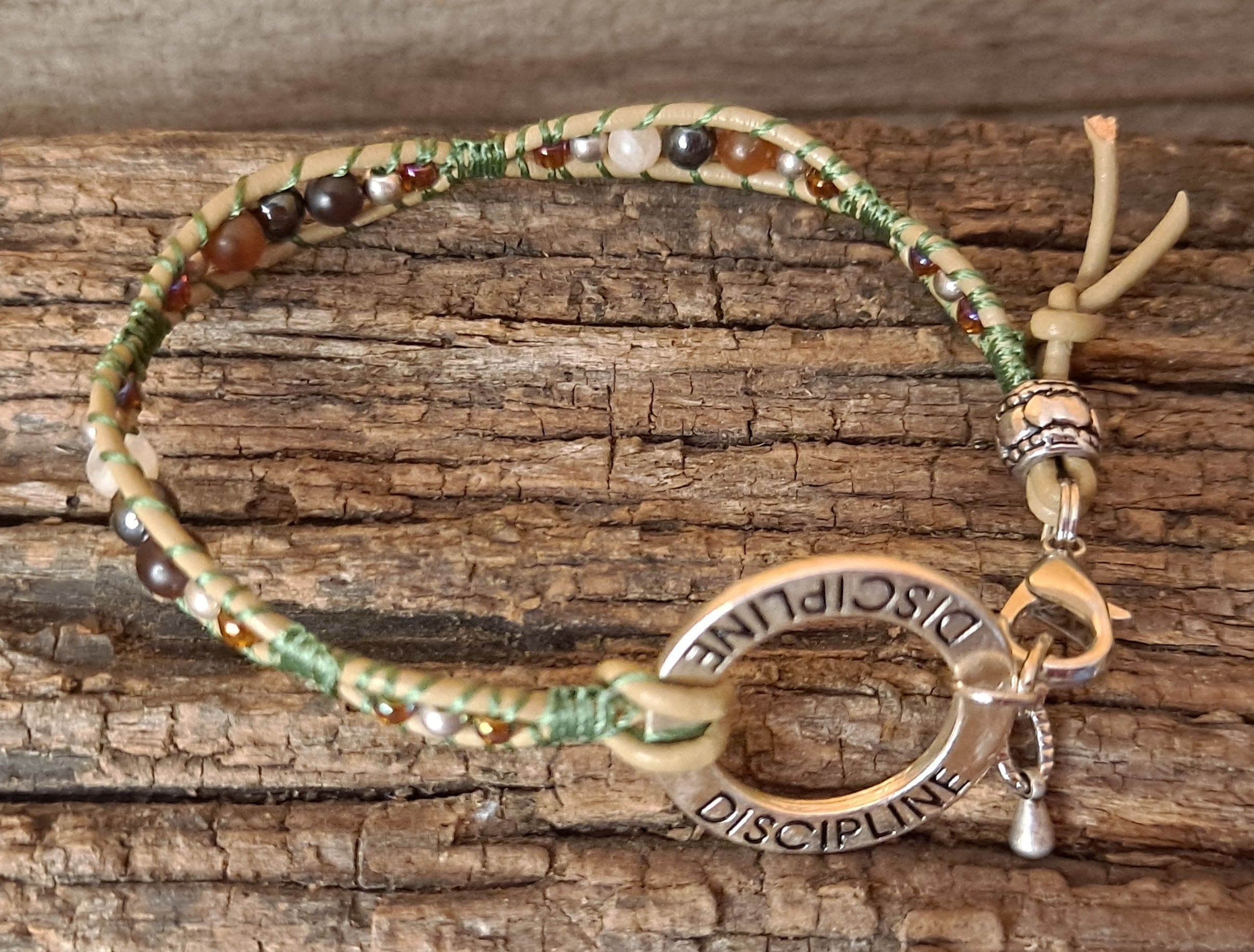 Bracelet Handmade, Single Wrap Leather Bracelet, Agate Beads (J86)
