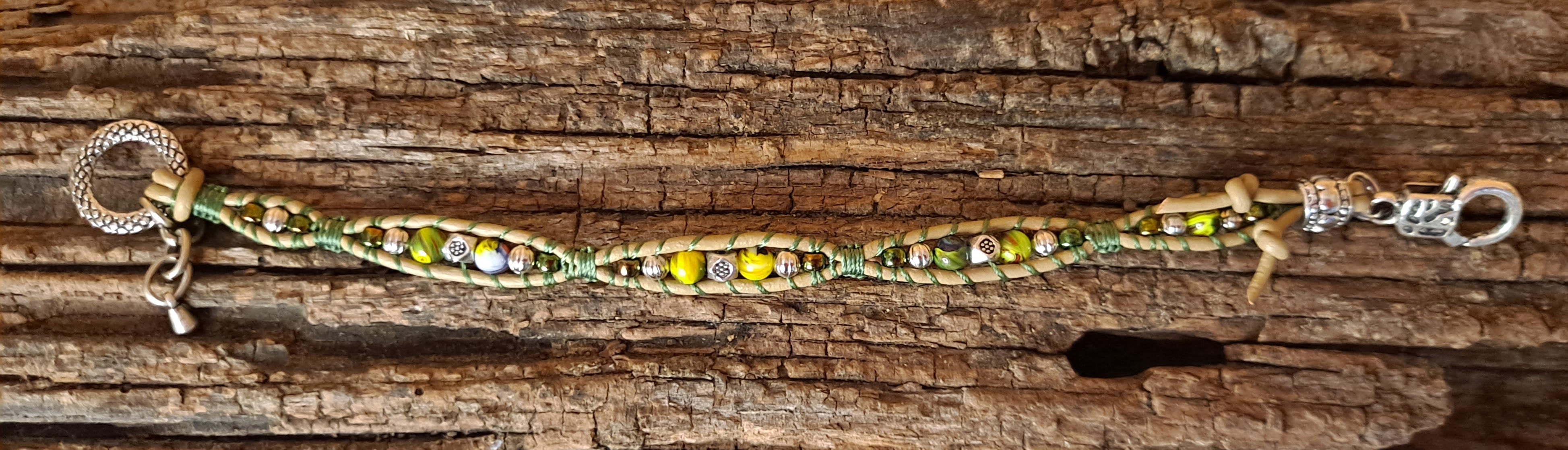 Bracelet Handmade, Single Wrap Leather Bracelet, Glass Beads (G2)