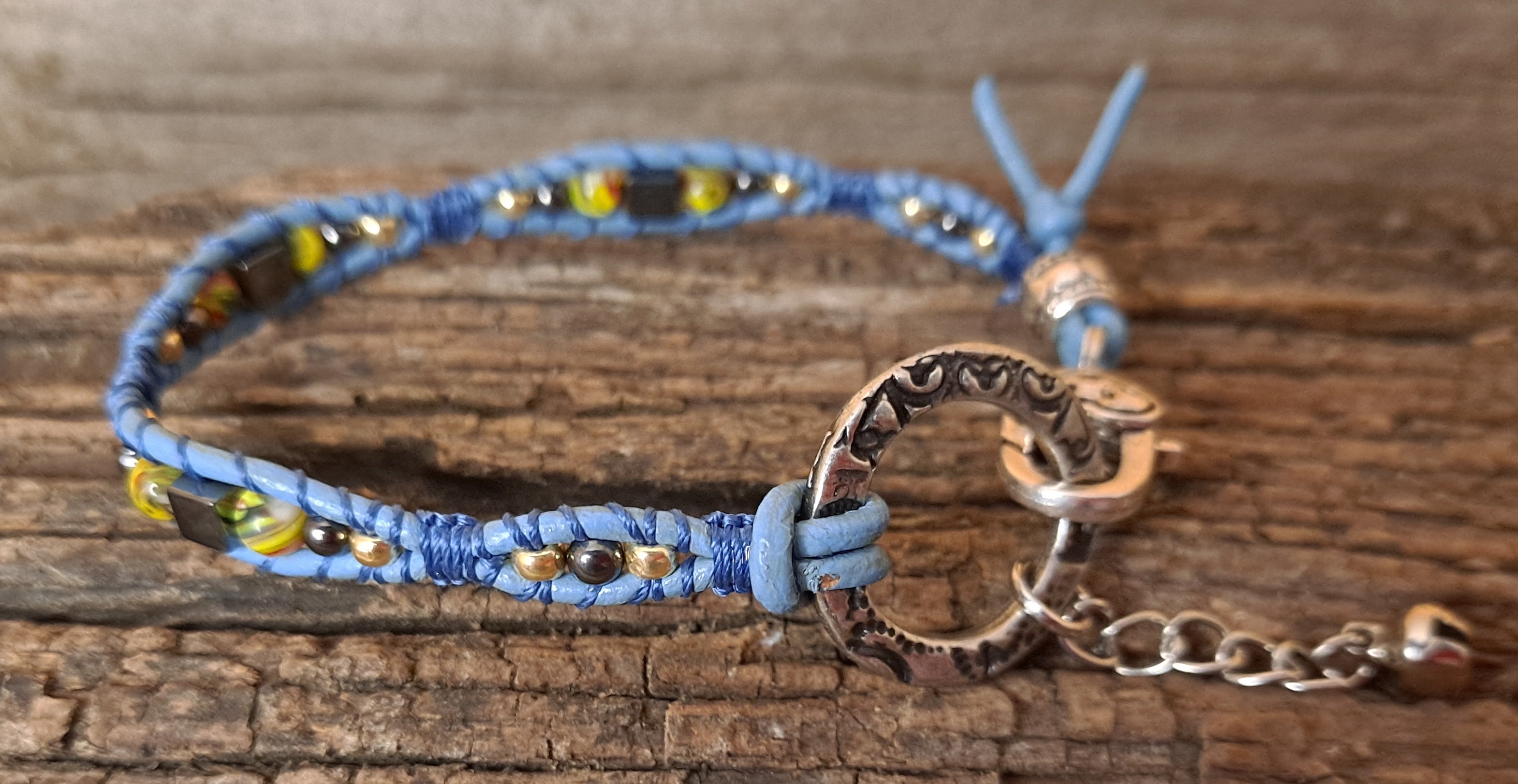 Bracelet Handmade, Single Wrap Leather Bracelet, Glass Beads (J55)