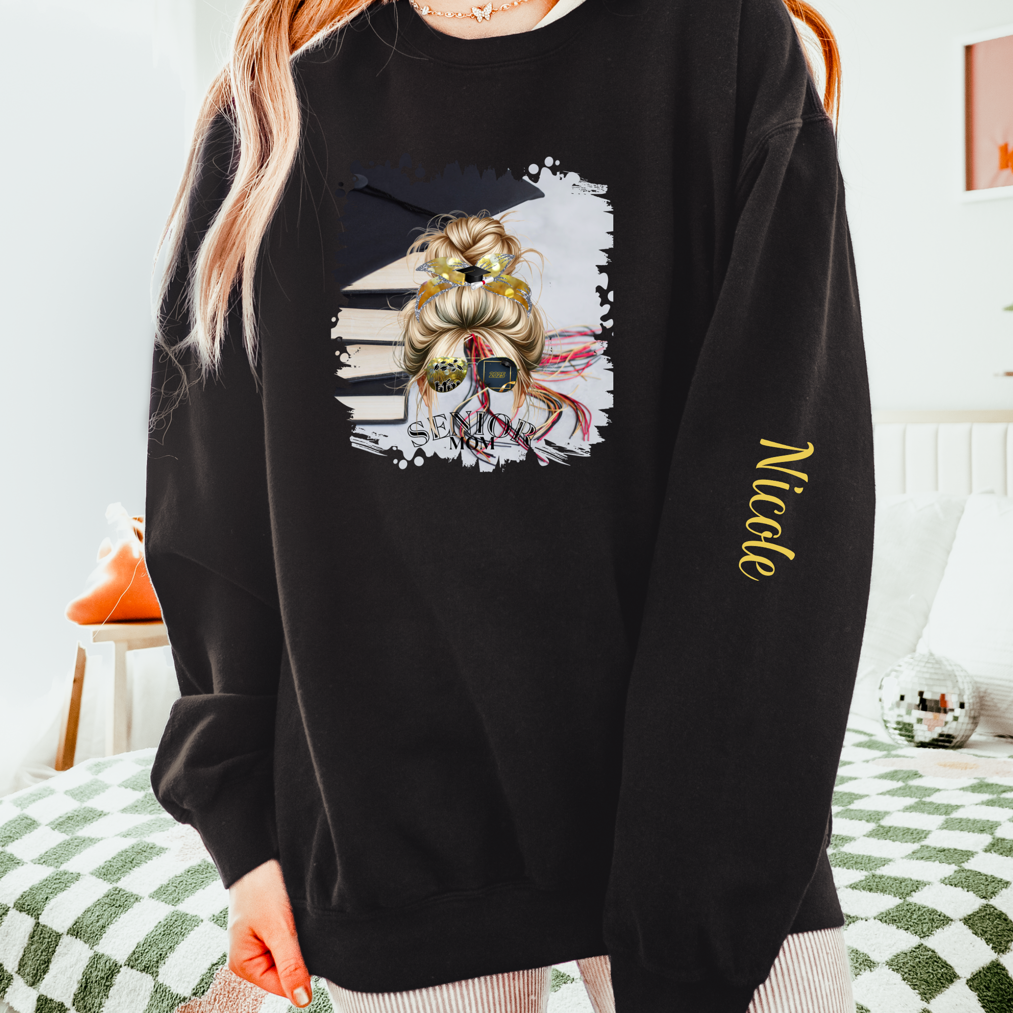 Senior Mom, Cap & Books, Blond Hair Messy Bun, Unisex Lightweight Crewneck Sweatshirt