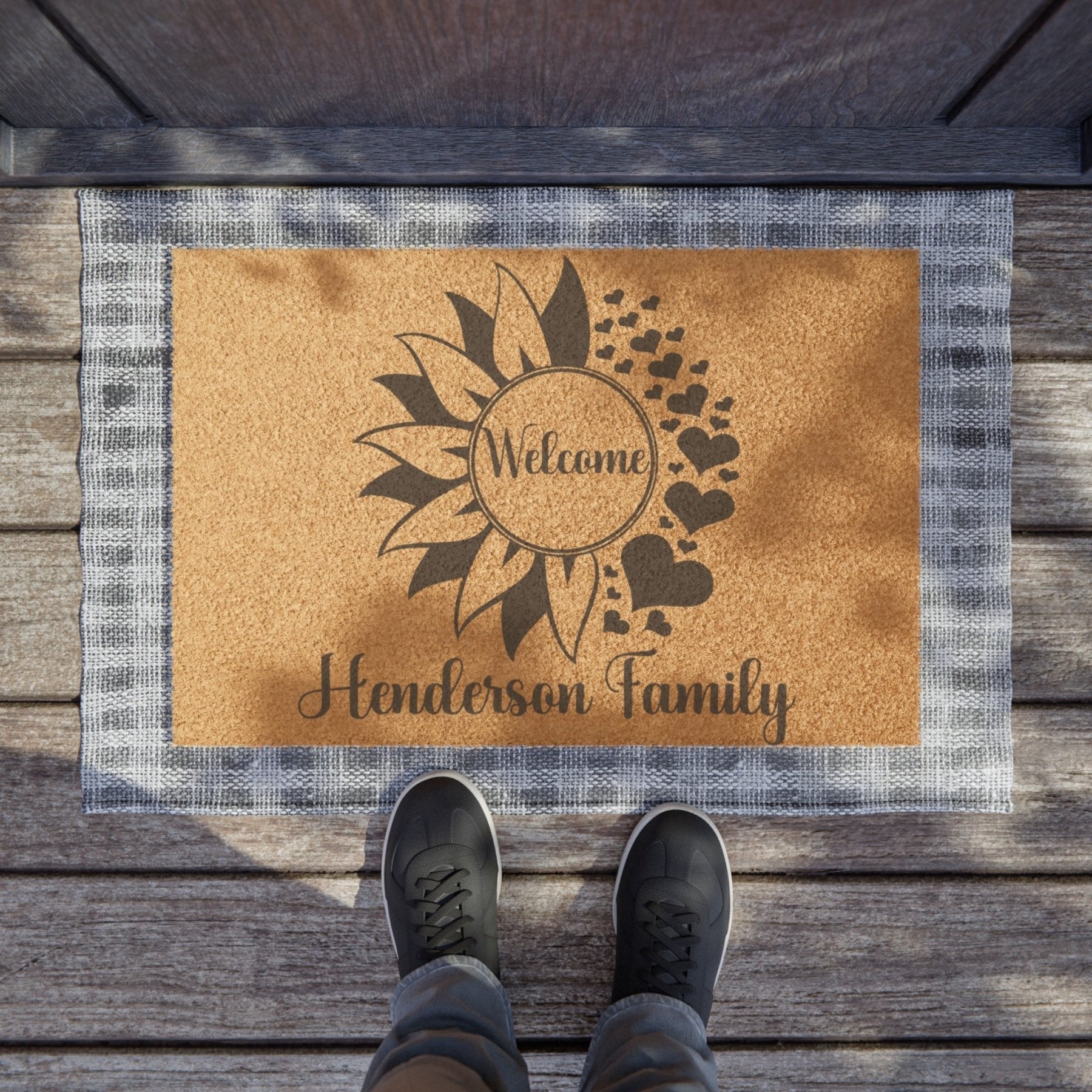 Flower & Hearts Personalized Monogram Coir 24 x 16" Doormat, Welcome Name Family - Janlyn's Crafts